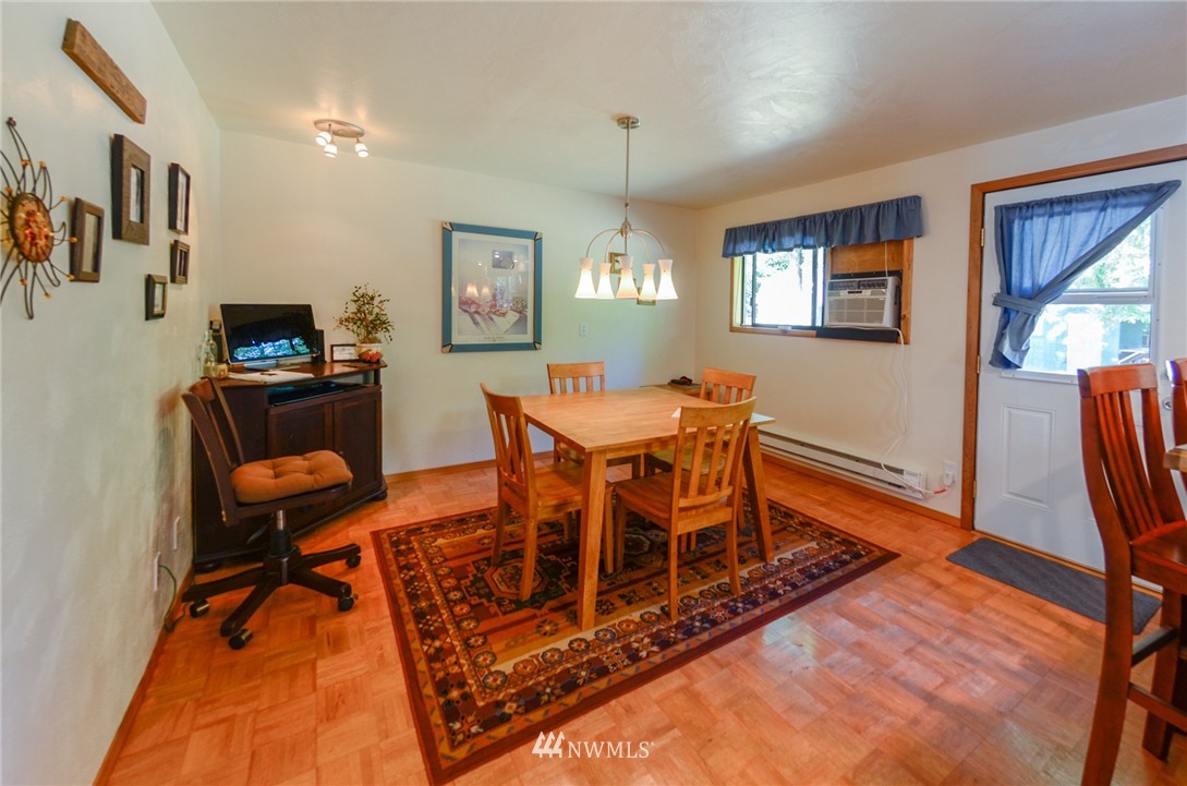 353 Kosmos Lane Morton, WA 98356 - Photo 13 of 24 Gallery Image 13