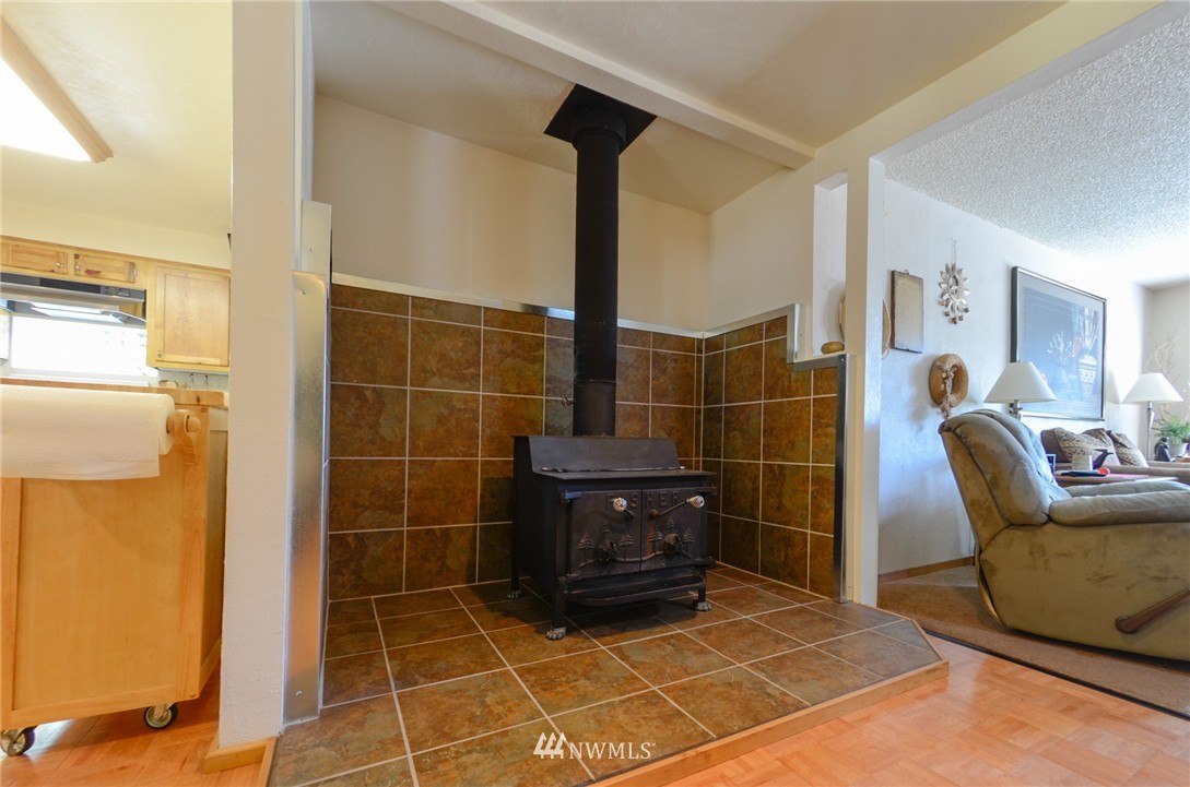 353 Kosmos Lane Morton, WA 98356 - Photo 14 of 24 Gallery Image 14