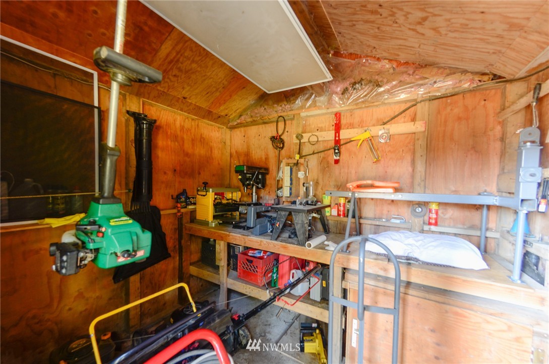 353 Kosmos Lane Morton, WA 98356 - Photo 10 of 24 Gallery Image 10