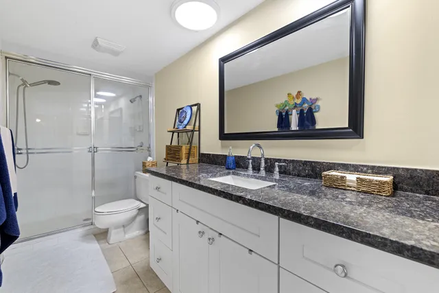 $360,000 | 110 North Delaware Boulevard, Unit 18A, Jupiter, FL 33458