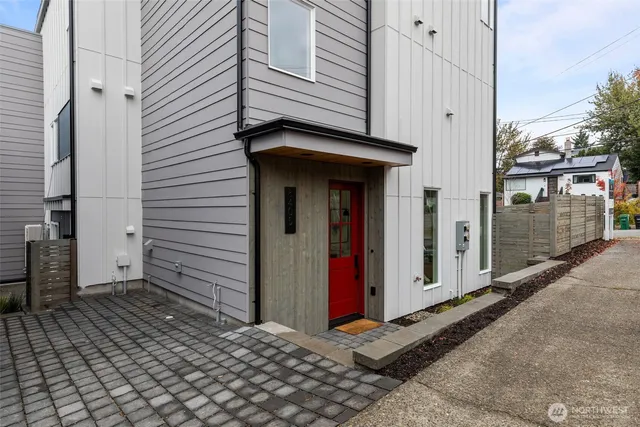 $699,950 | 8405 42nd Avenue Southwest, Seattle, WA 98136