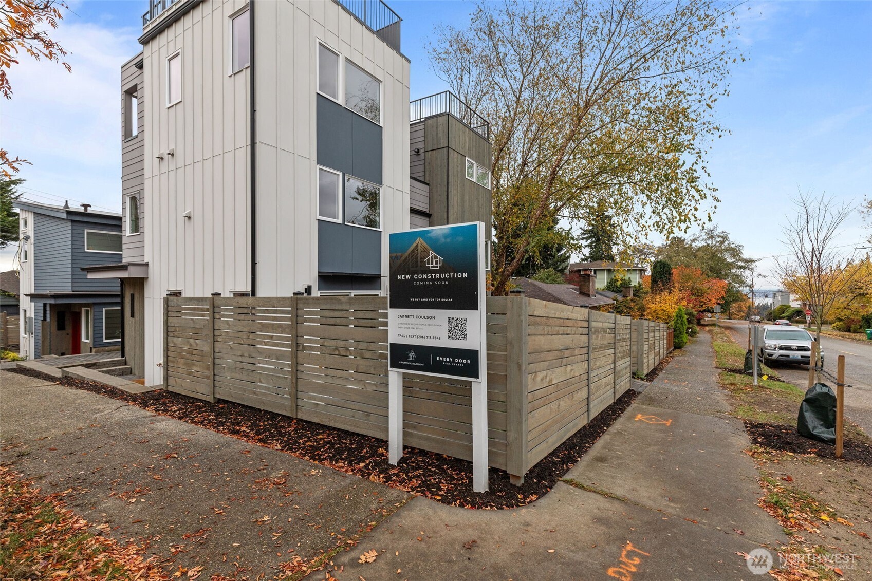 8405 42nd Avenue Southwest Seattle, WA 98136 - Photo 34 of 37