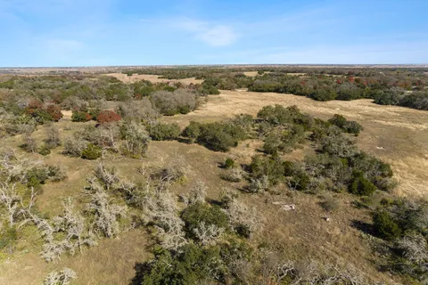 $250,000 | 102 County Road 156, Georgetown, TX 78626