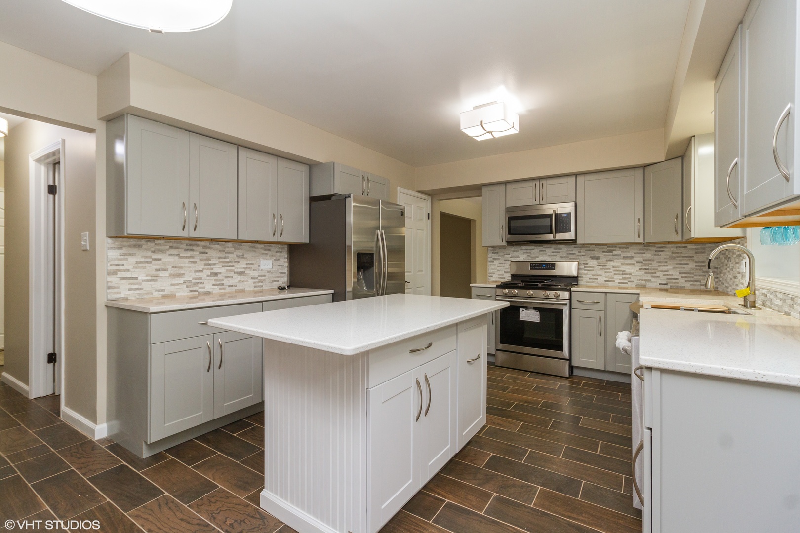 2830 Willow Road Homewood, IL 60430 - Photo 3 of 17