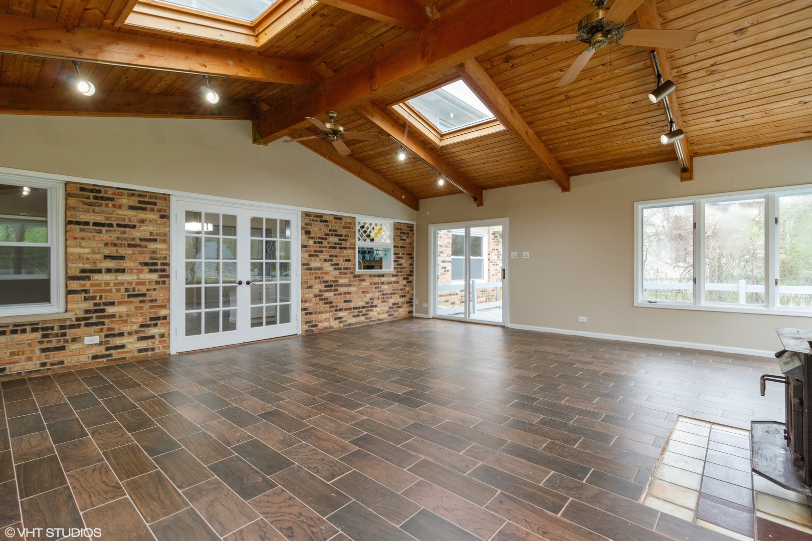 2830 Willow Road Homewood, IL 60430 - Photo 7 of 17