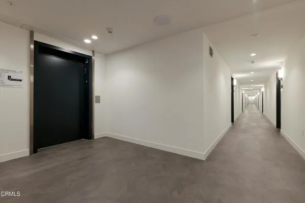 $2,400 | 18900 Parthenia Street, Unit 201, Northridge, CA 91324