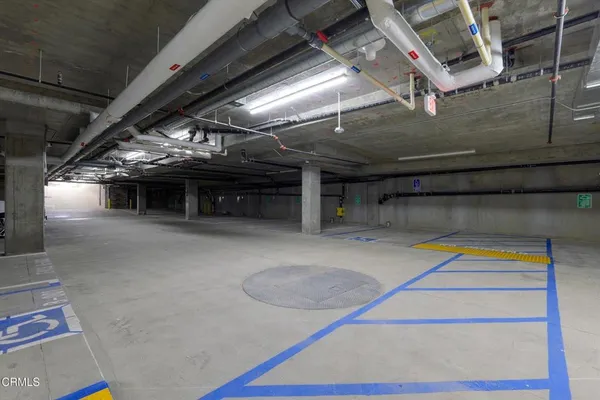 $2,400 | 18900 Parthenia Street, Unit 201, Northridge, CA 91324