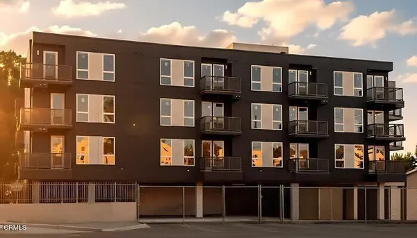 $2,400 | 18900 Parthenia Street, Unit 201, Northridge, CA 91324