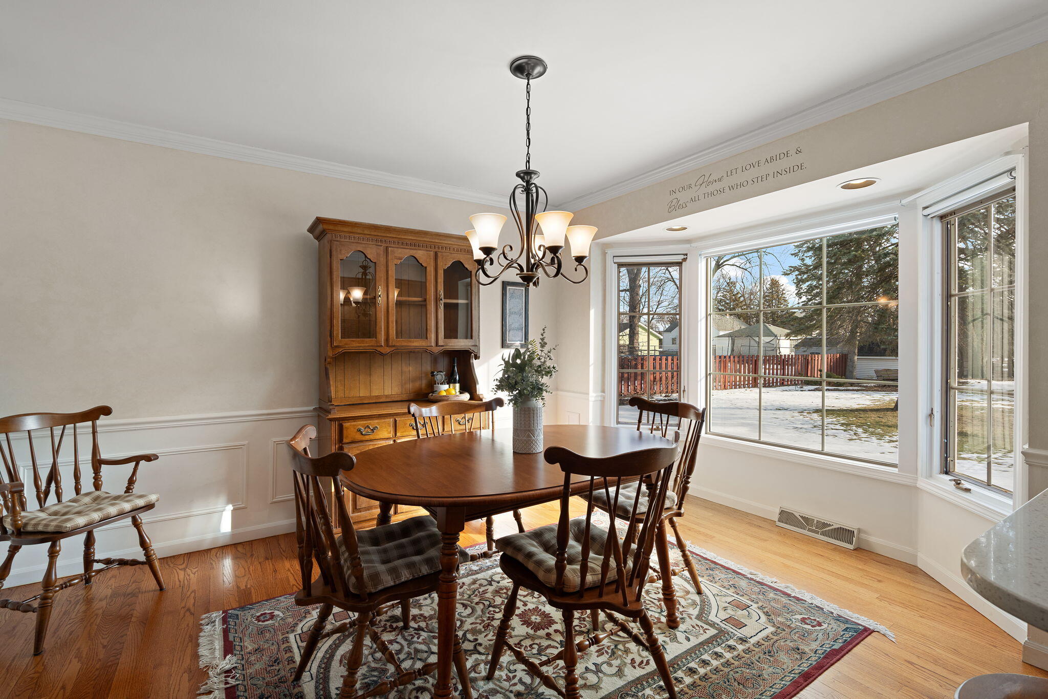 8423 Harrison Avenue Munster, IN 46321 - Photo 11 of 43 2048x1365