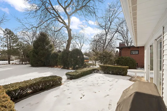 $450,000 | 8423 Harrison Avenue, Munster, IN 46321