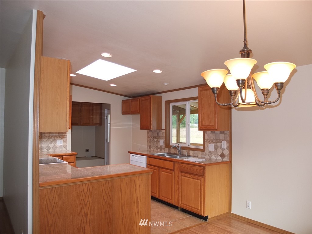16730 Williams Lane Southwest Rochester, WA 98579 - Photo 14 of 23