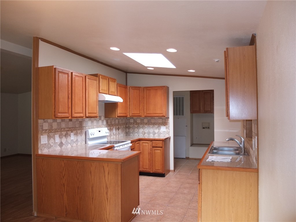 16730 Williams Lane Southwest Rochester, WA 98579 - Photo 15 of 23
