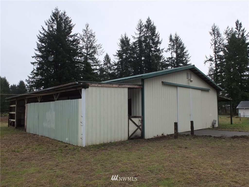 16730 Williams Lane Southwest Rochester, WA 98579 - Photo 8 of 23