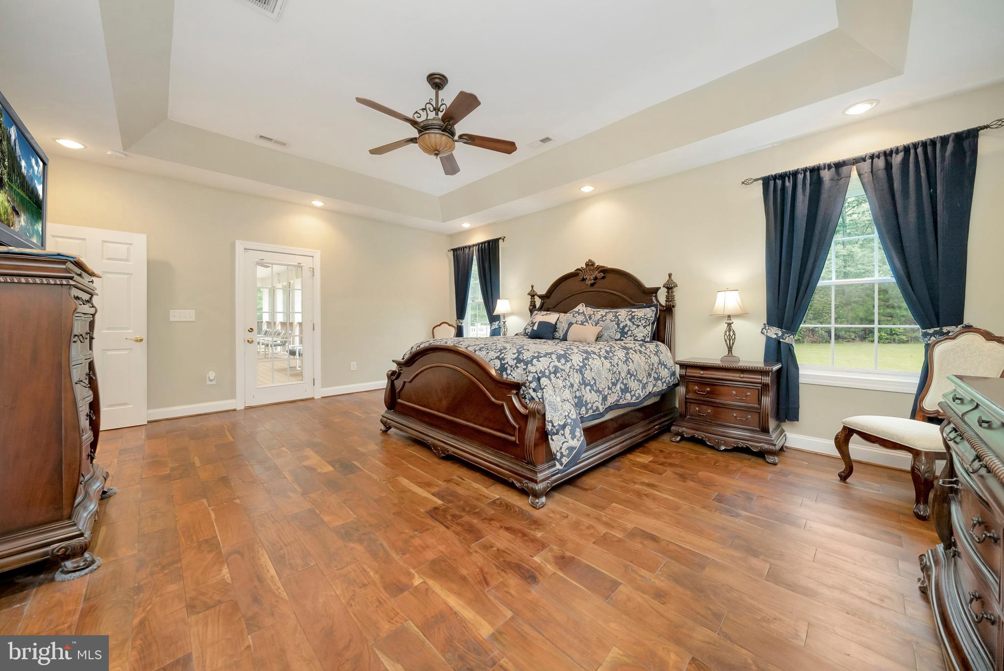 5800 Hickory Ridge Road Spotsylvania, VA 22551 - Photo 14 of 35 Owners Suite with Tray Ceiling