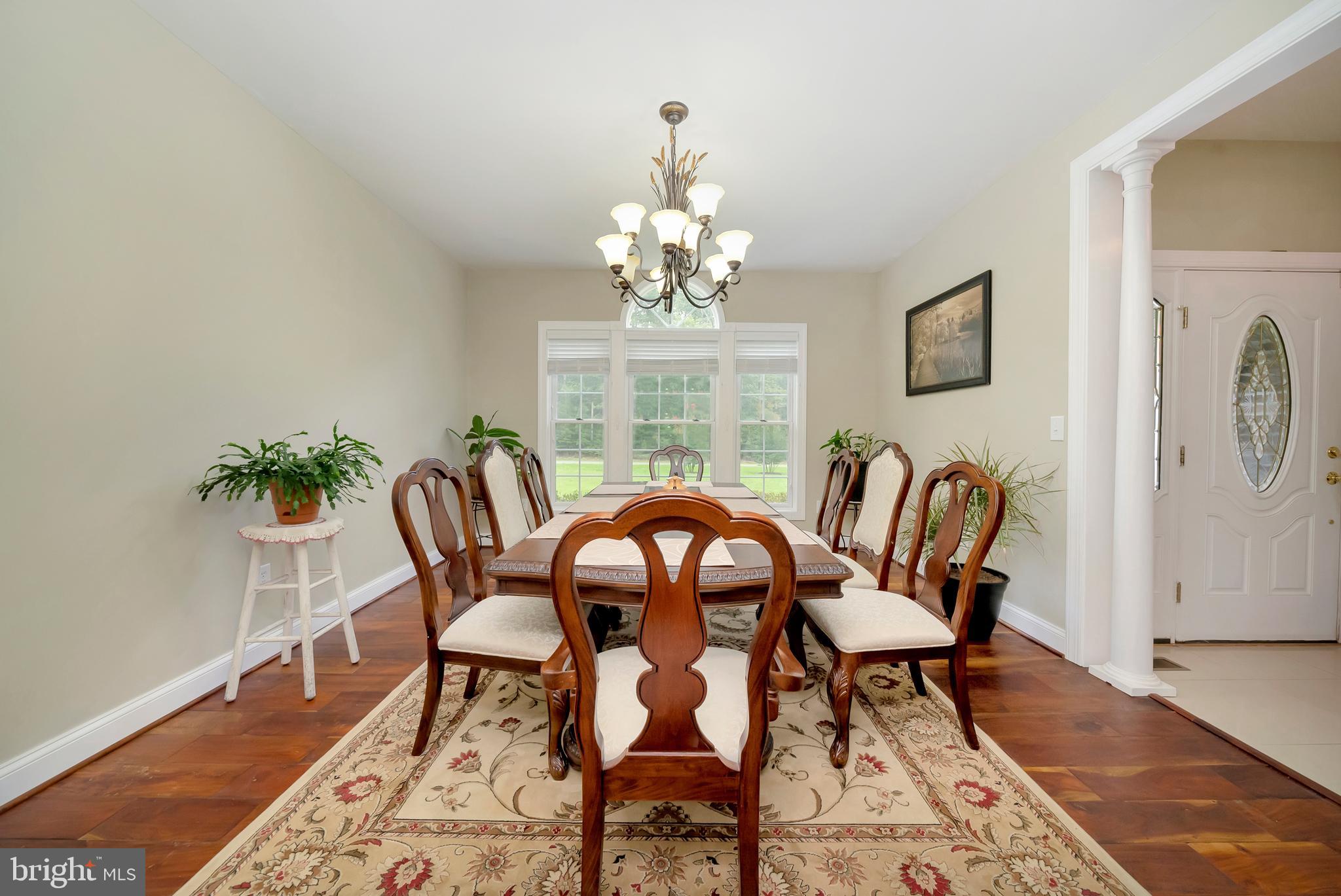 5800 Hickory Ridge Road Spotsylvania, VA 22551 - Photo 5 of 35 Spacious Formal Dining Room