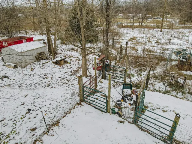 $299,000 | 1615 Northwest 450th Road, Kingsville, MO 64061