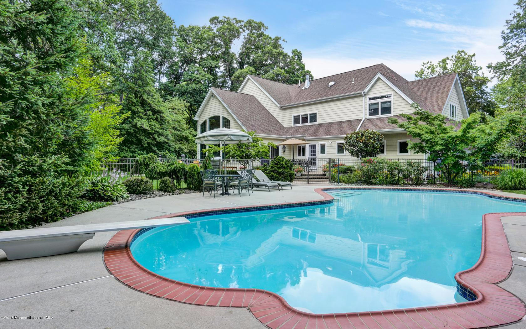 7 Willow Road Holmdel, NJ 07733 - Photo 30 of 33 Pool