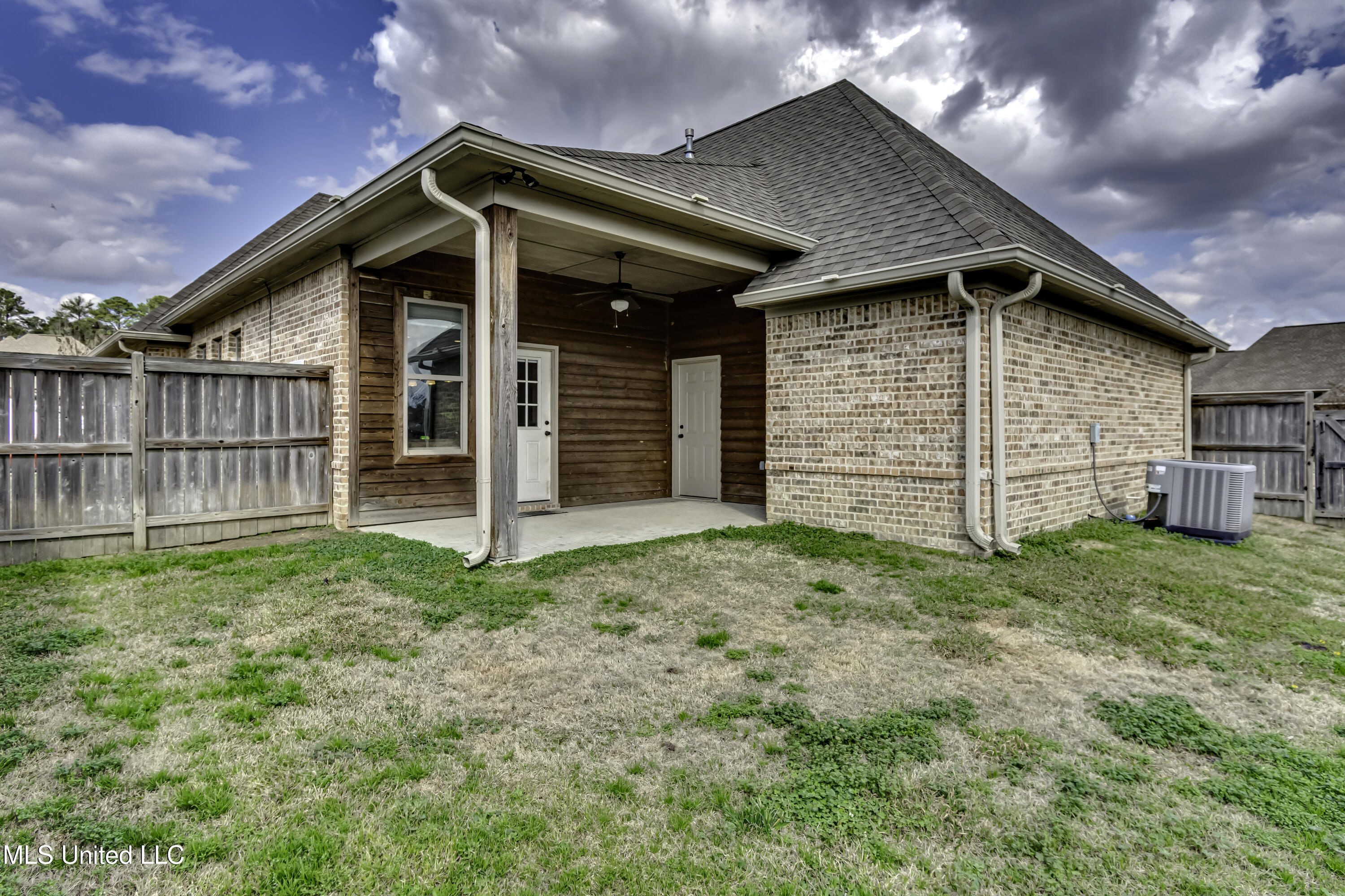 601 Emerald Court Brandon, MS 39047 - Photo 51 of 51 601 emerald--11