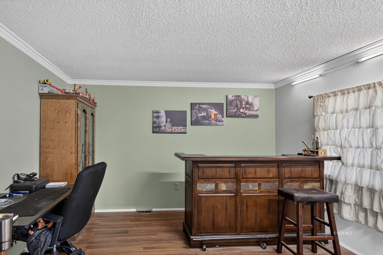 138 Springfield Parkway Spring Creek, NV 89815 - Photo 8 of 27