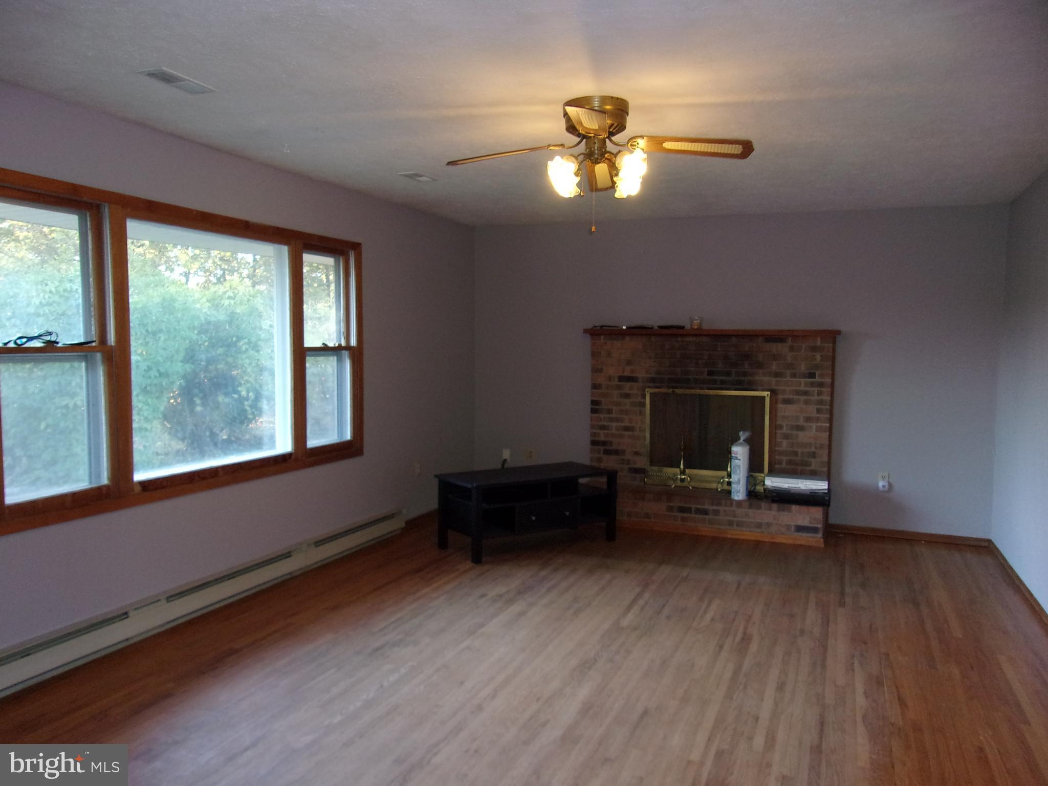 960 Siler Road Winchester, VA 22603 - Photo 7 of 12 Gallery Image 7