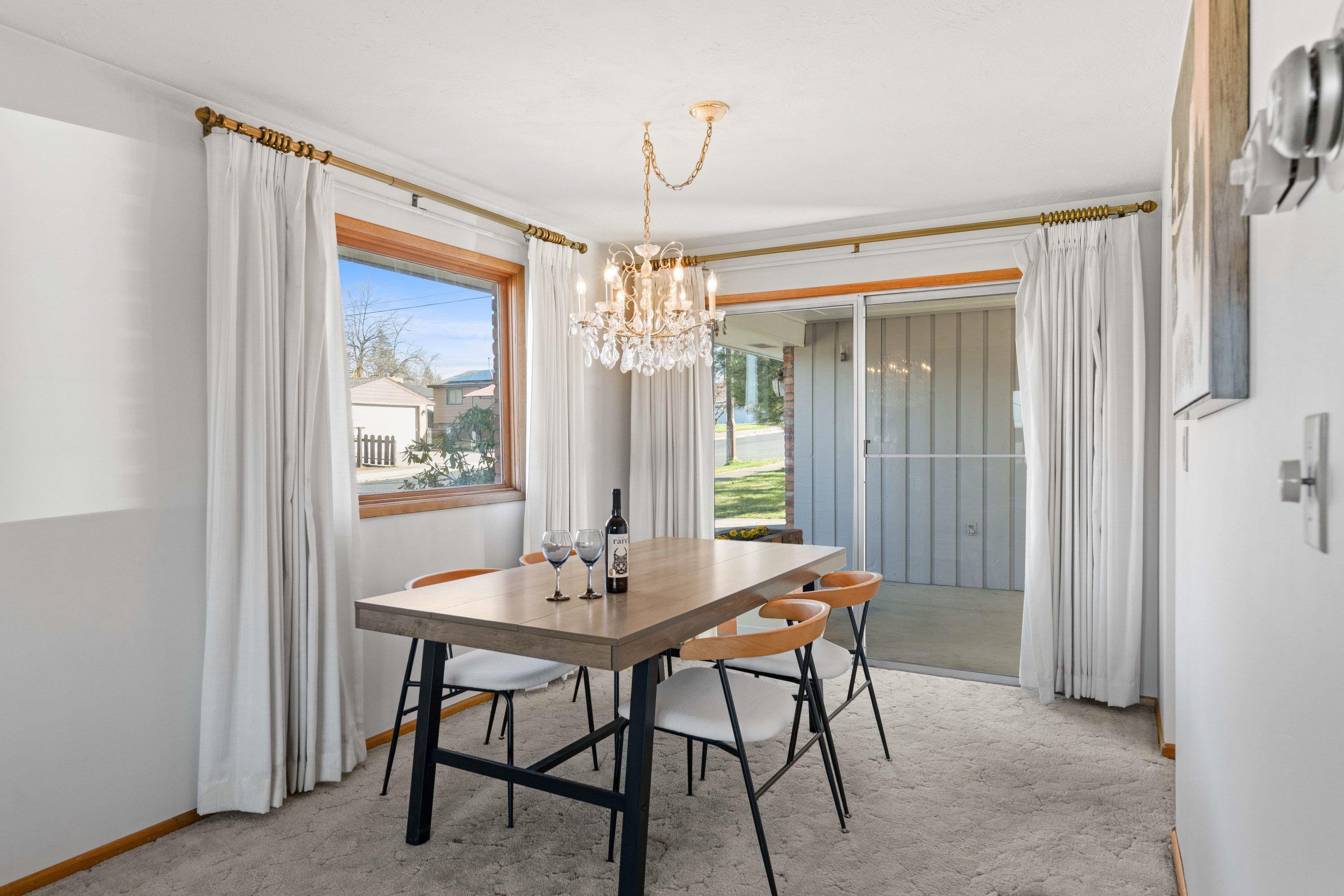 5724 North Fleming Street Spokane, WA 99205 - Photo 11 of 49