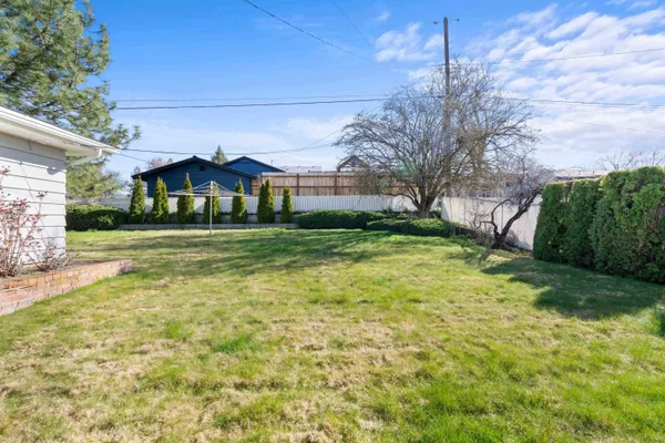 $439,900 | 5724 North Fleming Street, Spokane, WA 99205