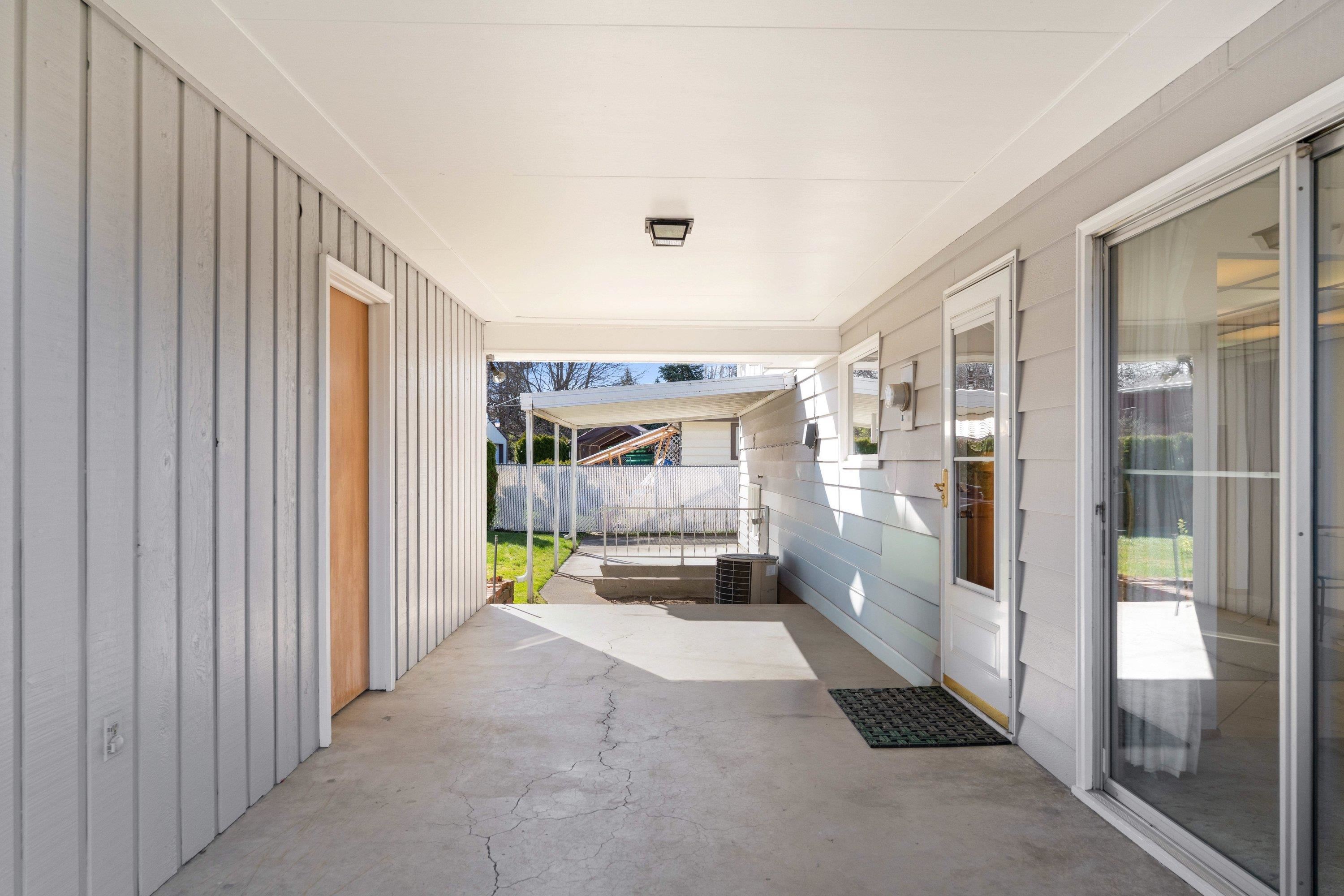 5724 North Fleming Street Spokane, WA 99205 - Photo 39 of 49