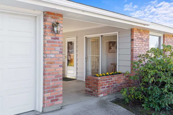 $439,900 | 5724 North Fleming Street, Spokane, WA 99205