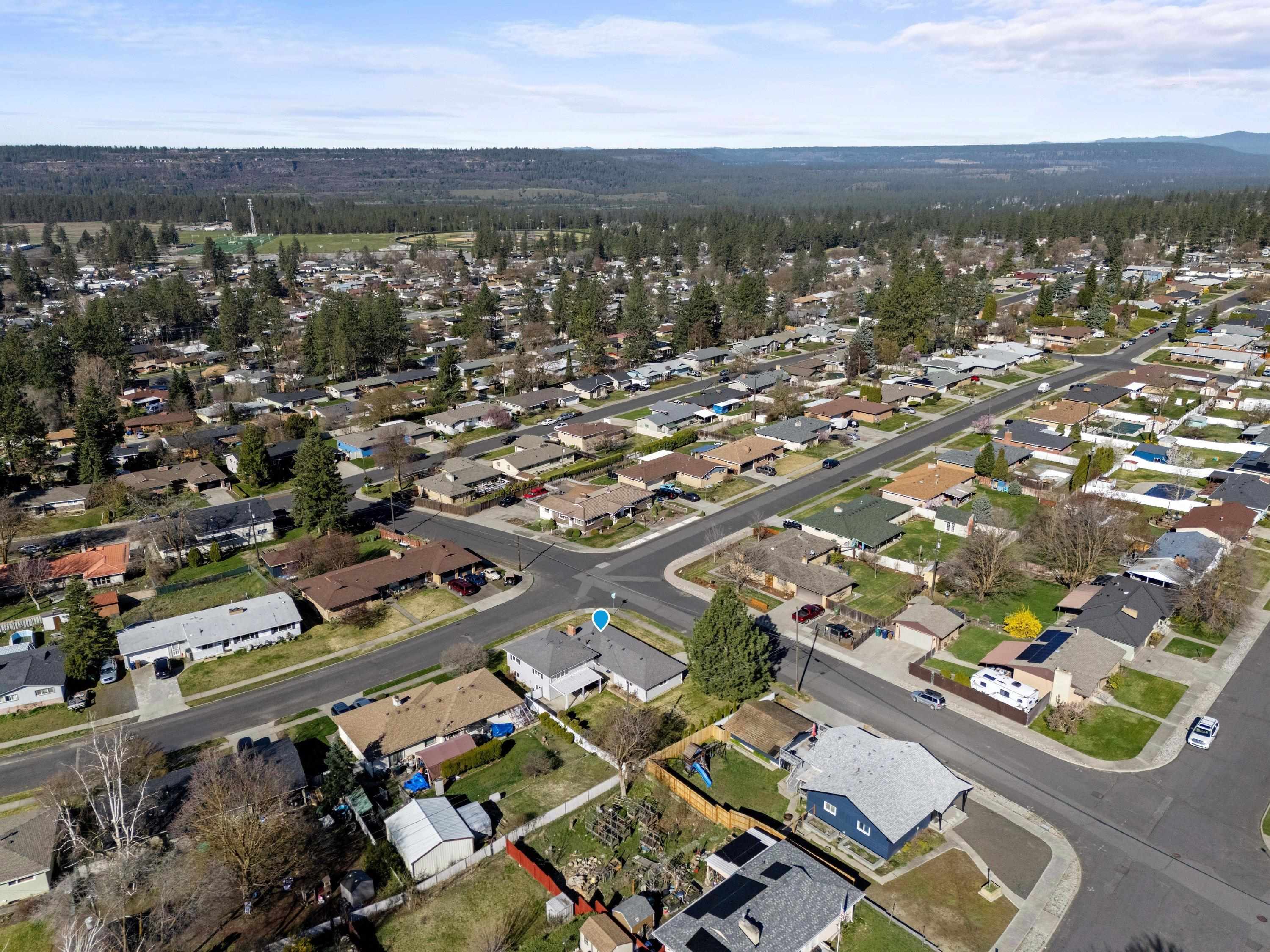 5724 North Fleming Street Spokane, WA 99205 - Photo 42 of 49