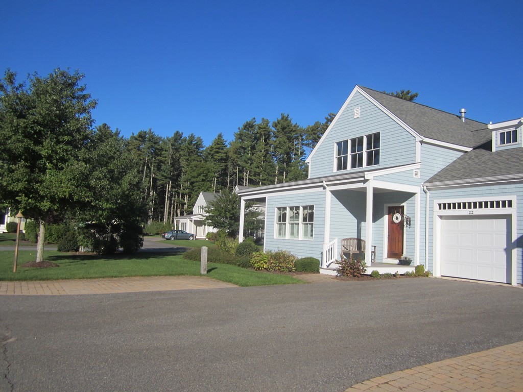 22 Hathaway Pond Circle, Unit 22 Rochester, MA 02770 - Photo 1 of 19 Gallery Image 1