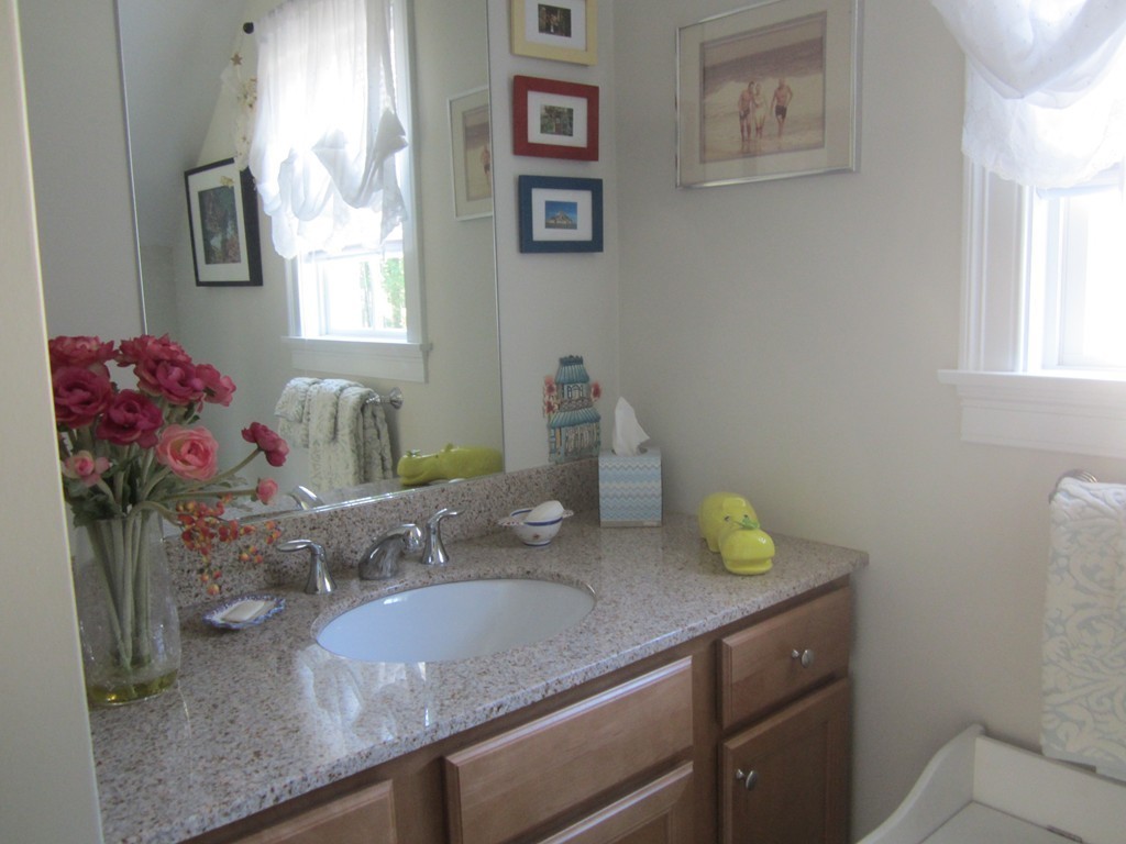 22 Hathaway Pond Circle, Unit 22 Rochester, MA 02770 - Photo 13 of 19 Gallery Image 13