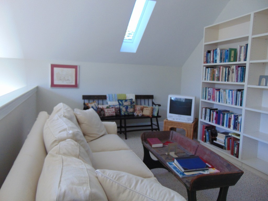 22 Hathaway Pond Circle, Unit 22 Rochester, MA 02770 - Photo 15 of 19 Gallery Image 15