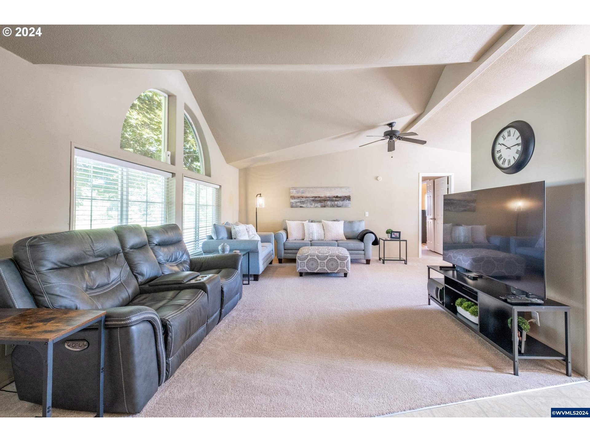 38783 West Scio Road Scio, OR 97374 - Photo 5 of 40 Gallery Image 5