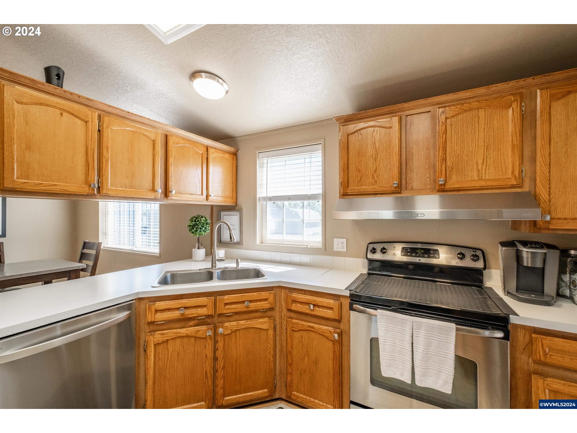 38783 West Scio Road Scio, OR 97374 - Photo 10 of 40 Gallery Image 10