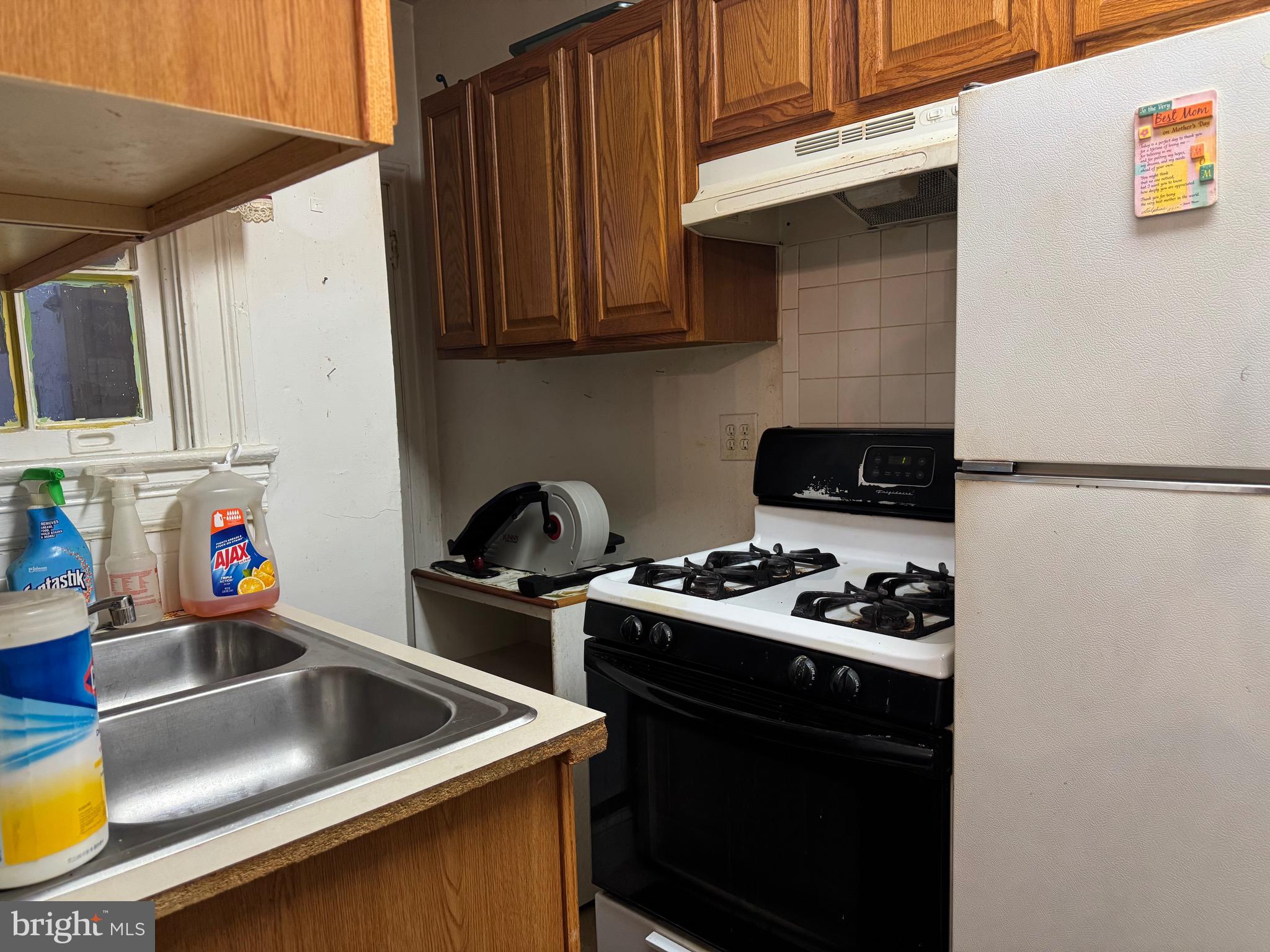 439 Delafield Place Northwest Washington, DC 20011 - Photo 8 of 23