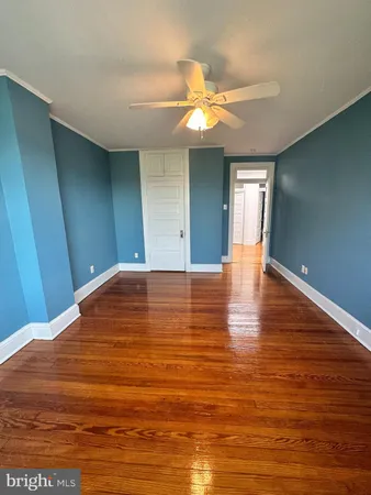 $2,995 | 809 1/2 King Street, Unit 3, Alexandria, VA 22314