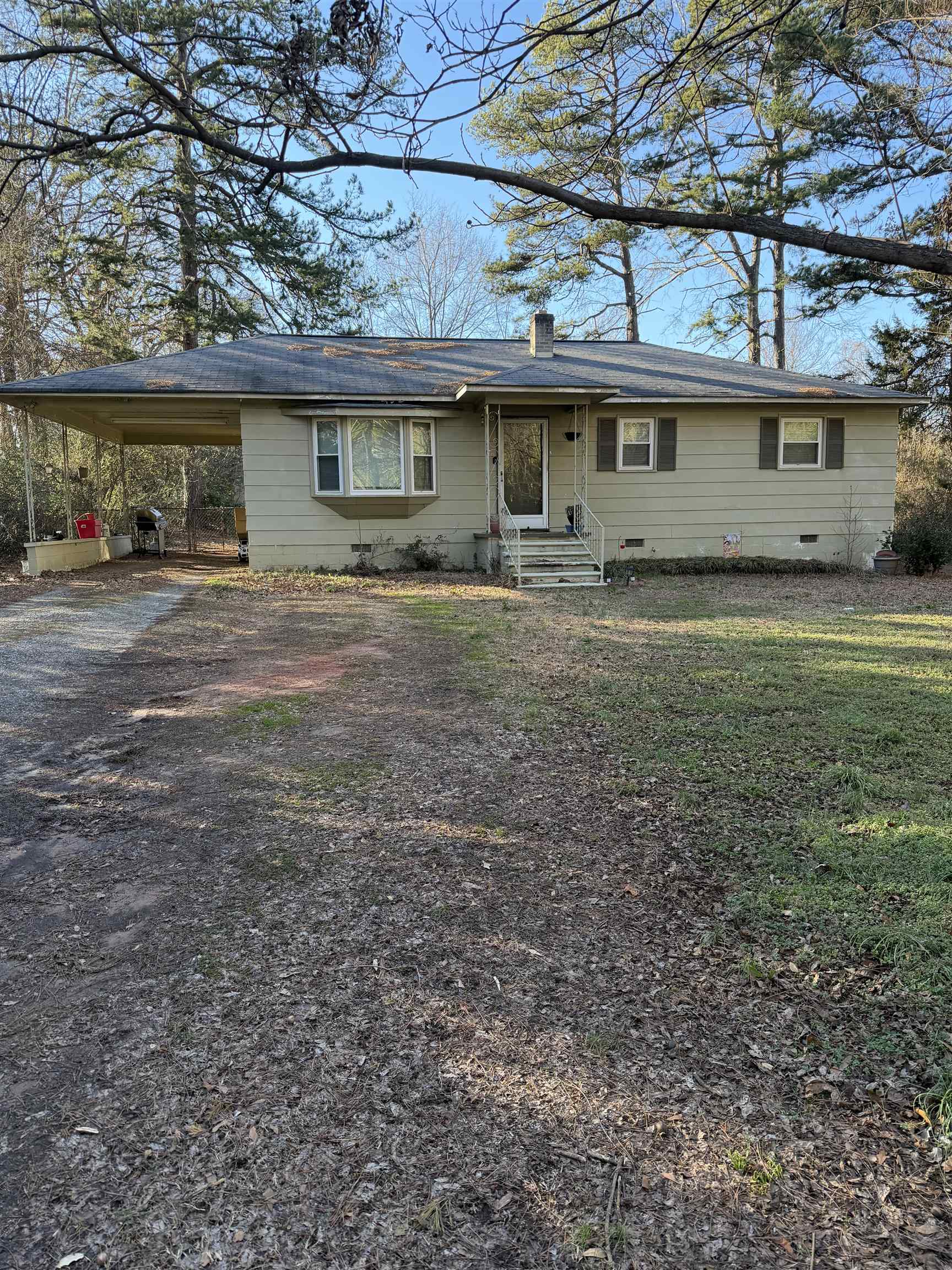 826 Floyd Rd Extension Drayton, SC 29307 - Photo 1 of 3