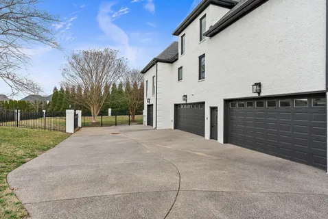 $2,249,000 | 9616 Deer Track Court, Brentwood, TN 37027