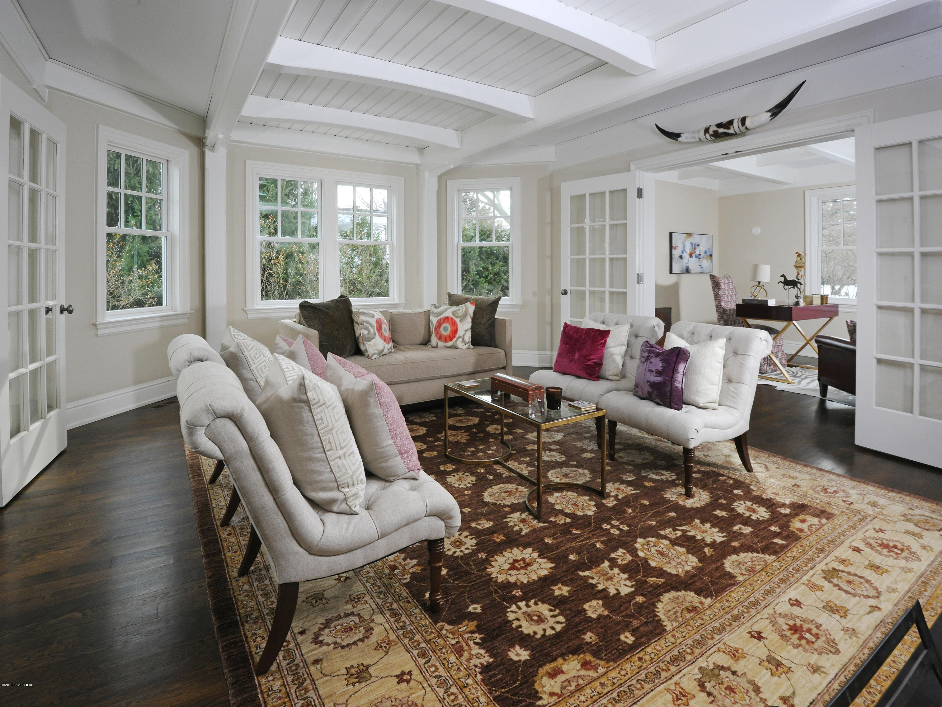 12 Ledge Road Old Greenwich, CT 06870 - Photo 6 of 34 Living Room