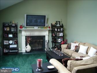 55 Andover Way Hamilton, NJ 08610 - Photo 6 of 6 Family Room