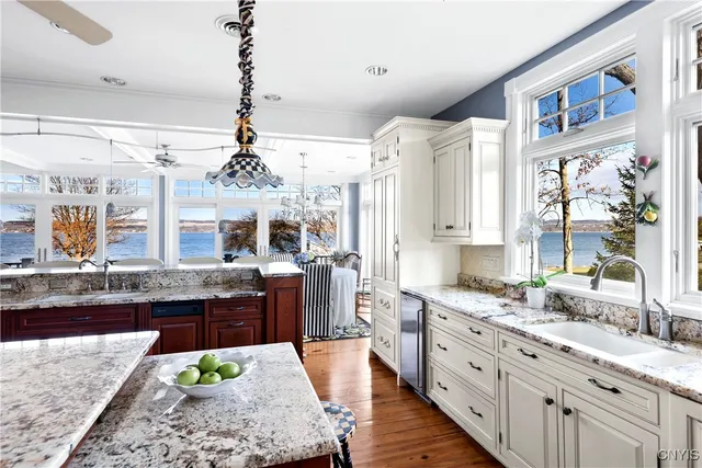 $10,700,000 | 1818 West Lake Road, Skaneateles, NY 13152