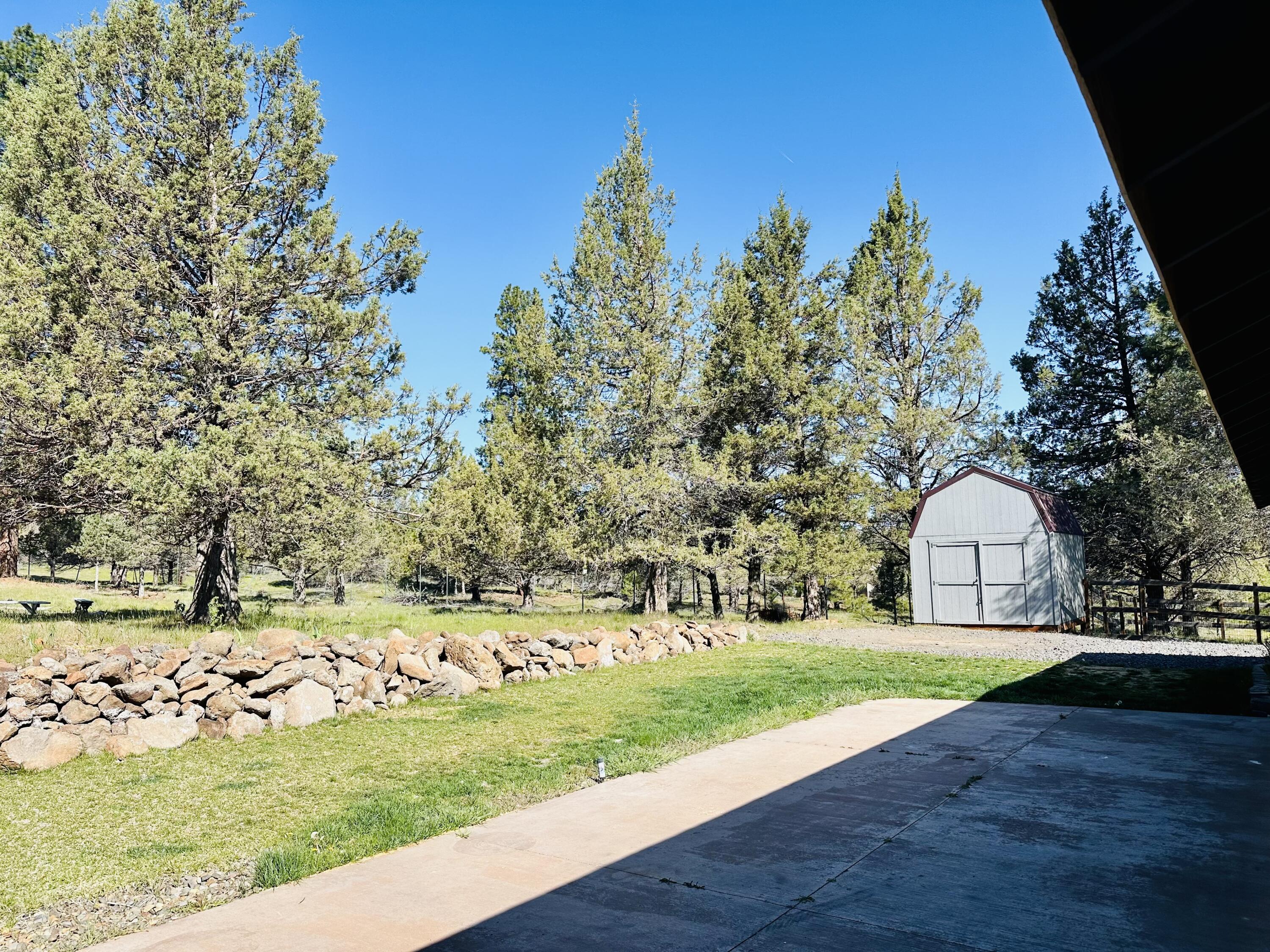 16524 Fieldcrest Road Klamath Falls, OR 97603 - Photo 57 of 58 IMG_9308