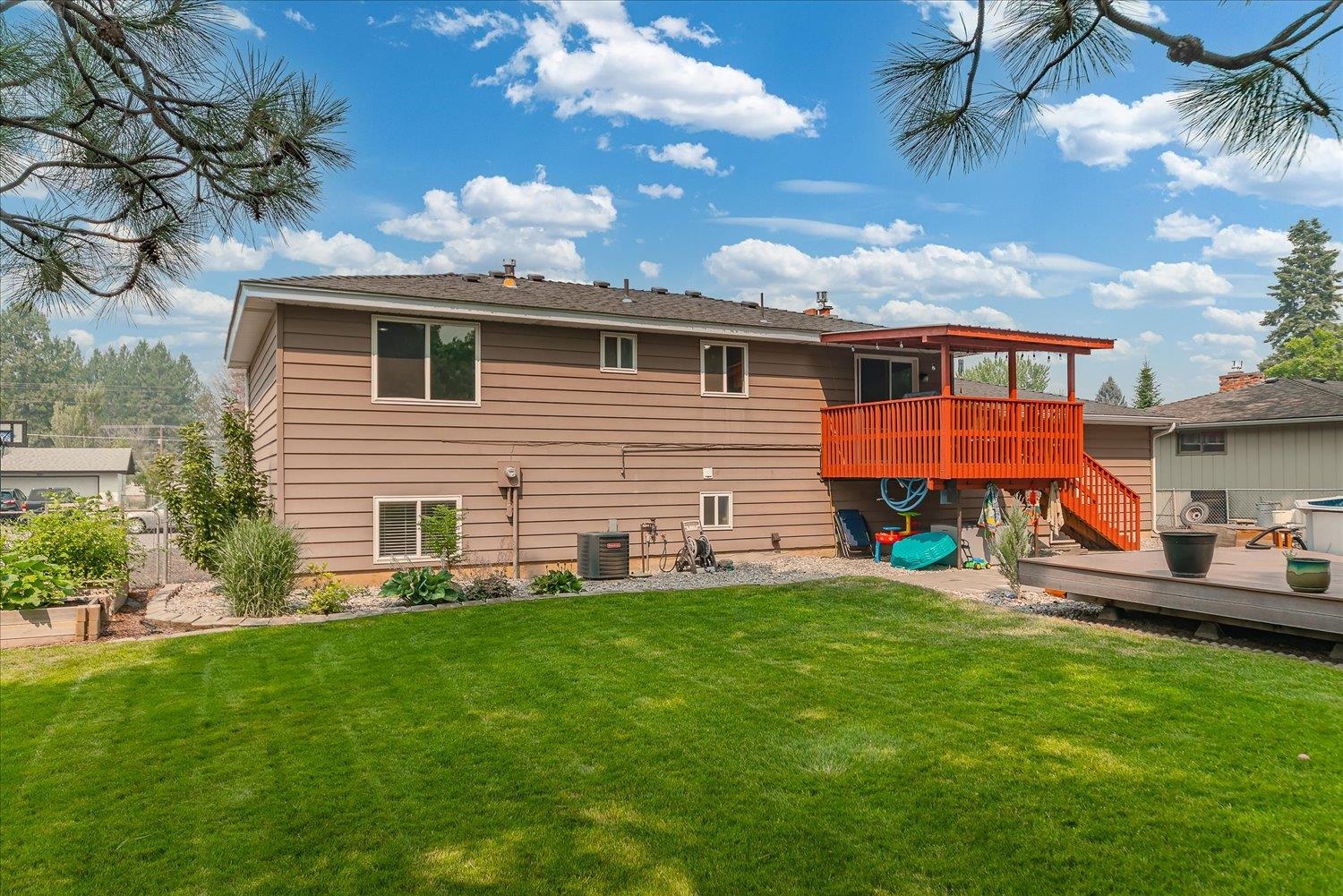 2823 South Bates Road Spokane Valley, WA 99206 - Photo 30 of 38 Gallery Image 30