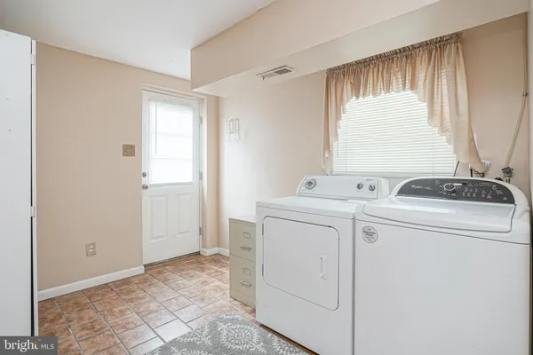 $375,000 | 11 Cherry Lane, West Deptford, NJ 08096