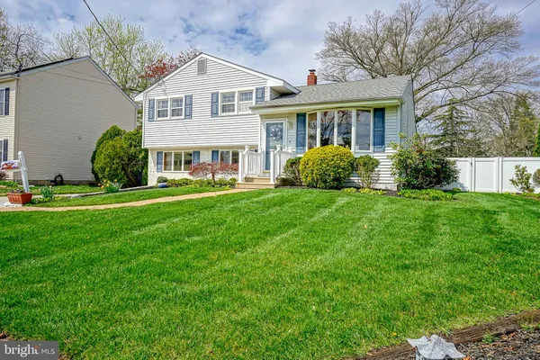 $375,000 | 11 Cherry Lane, West Deptford, NJ 08096