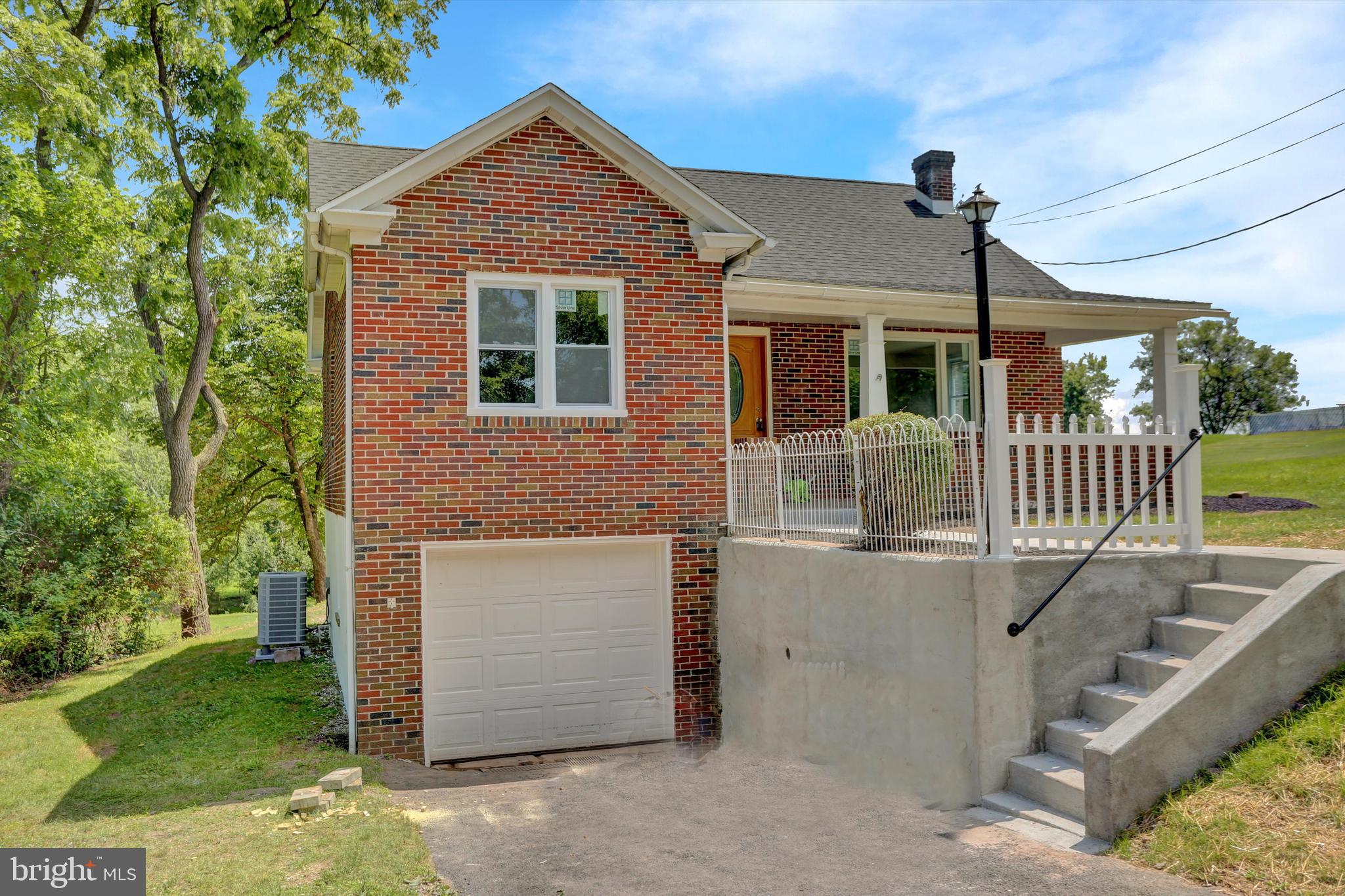 197 Congo-Niantic Road Barto, PA 19504 - Photo 6 of 37