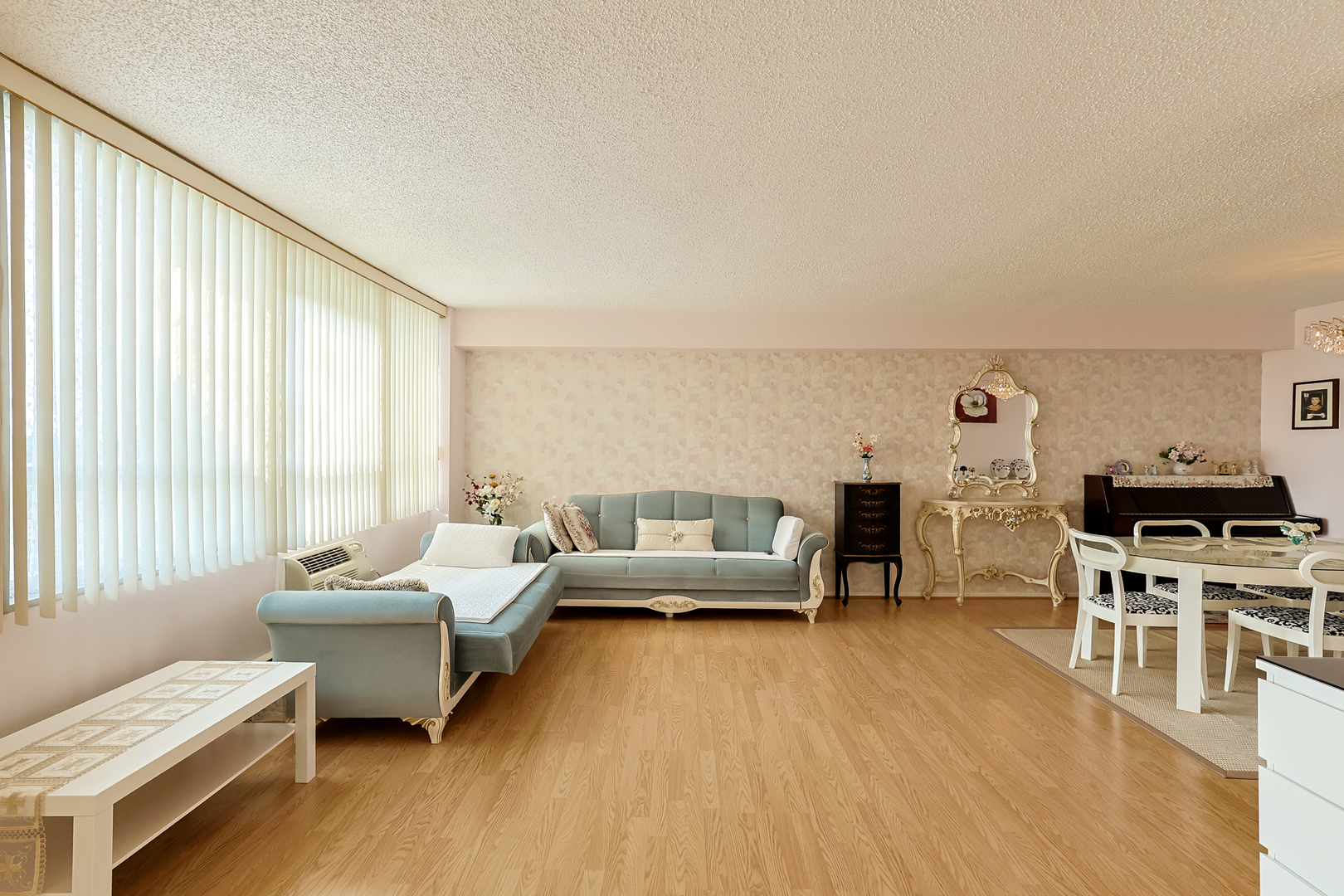 8815 Golf Road, Unit 8C Niles, IL 60714 - Photo 7 of 23
