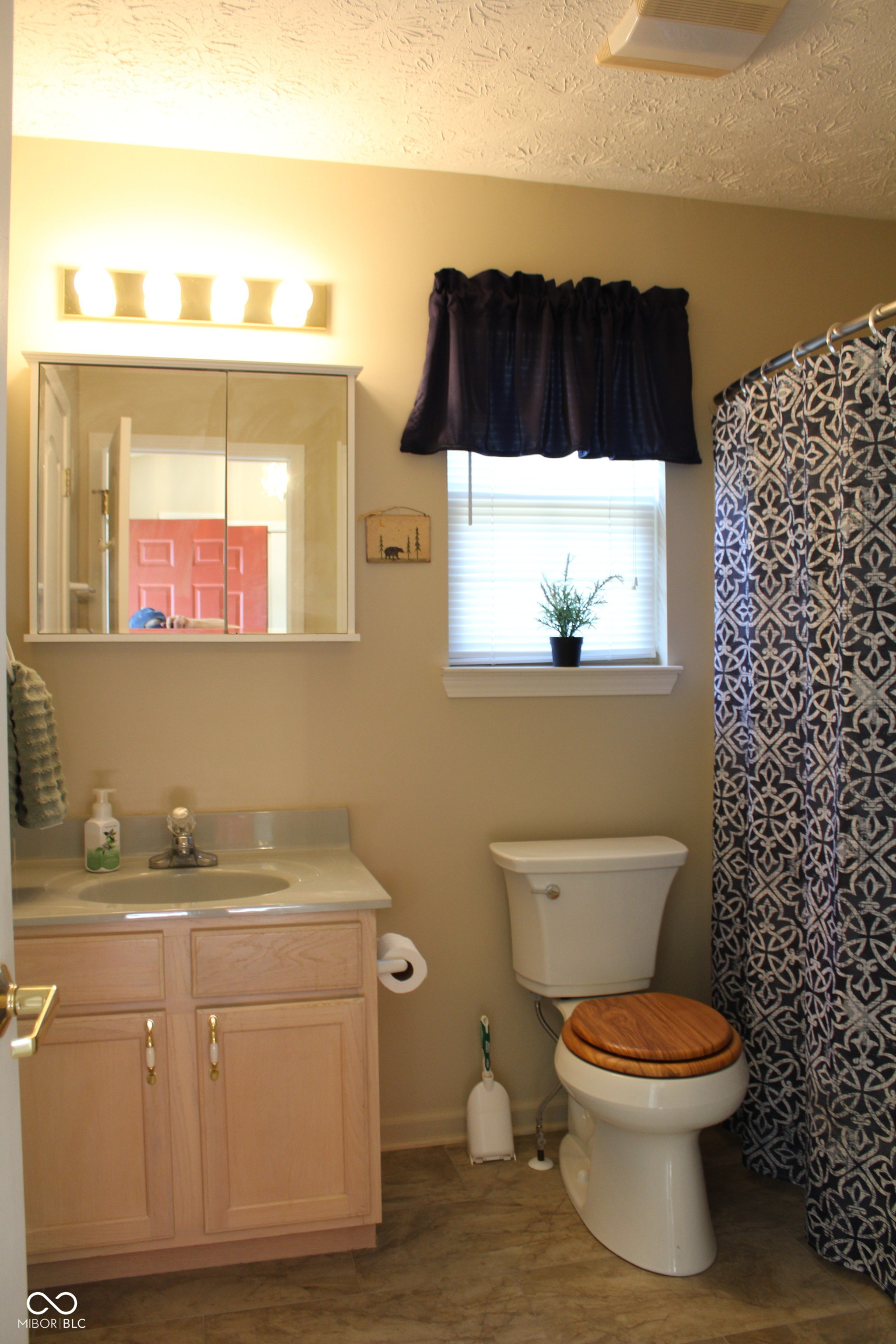 6036 Riva Ridge Drive Indianapolis, IN 46237 - Photo 13 of 20 Gallery Image 13