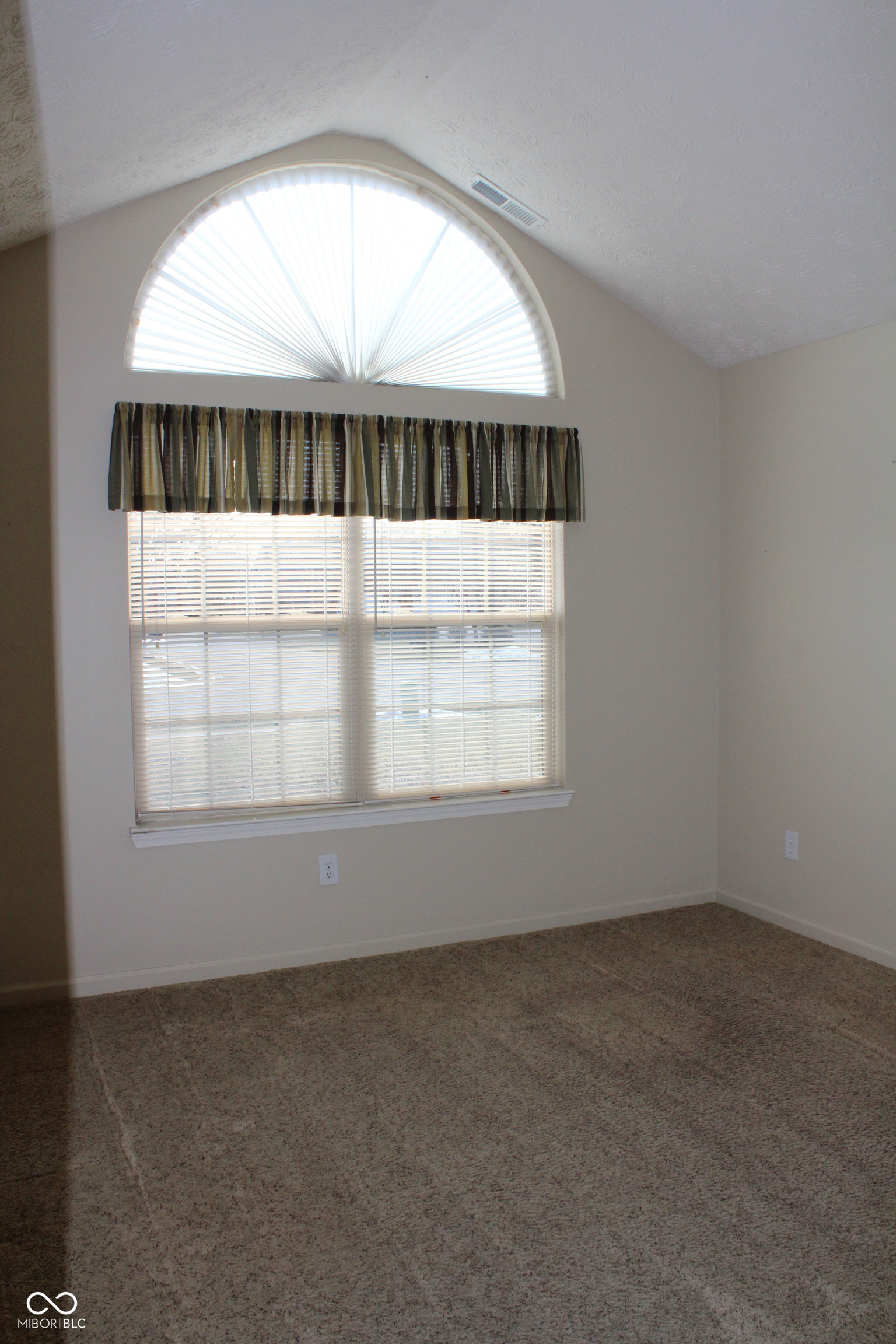 6036 Riva Ridge Drive Indianapolis, IN 46237 - Photo 10 of 20 Gallery Image 10