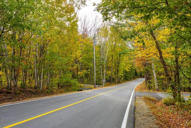 $122,500 | 192 Mountain Road, Raymond, ME 04071